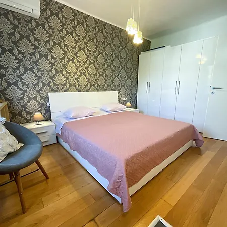 Apartman Charm *